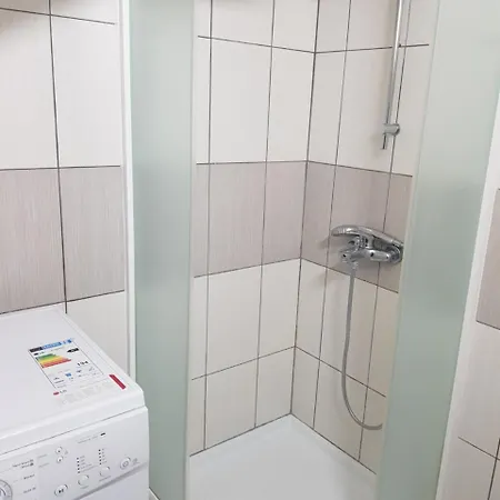 Thalassa Apartment *