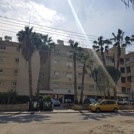 Thalassa Apartment *